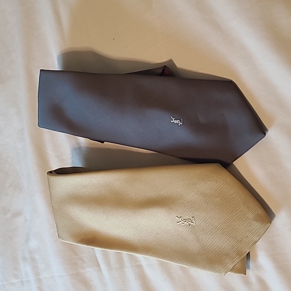Yves Saint Laurent tie Bundle - Picture 1 of 6